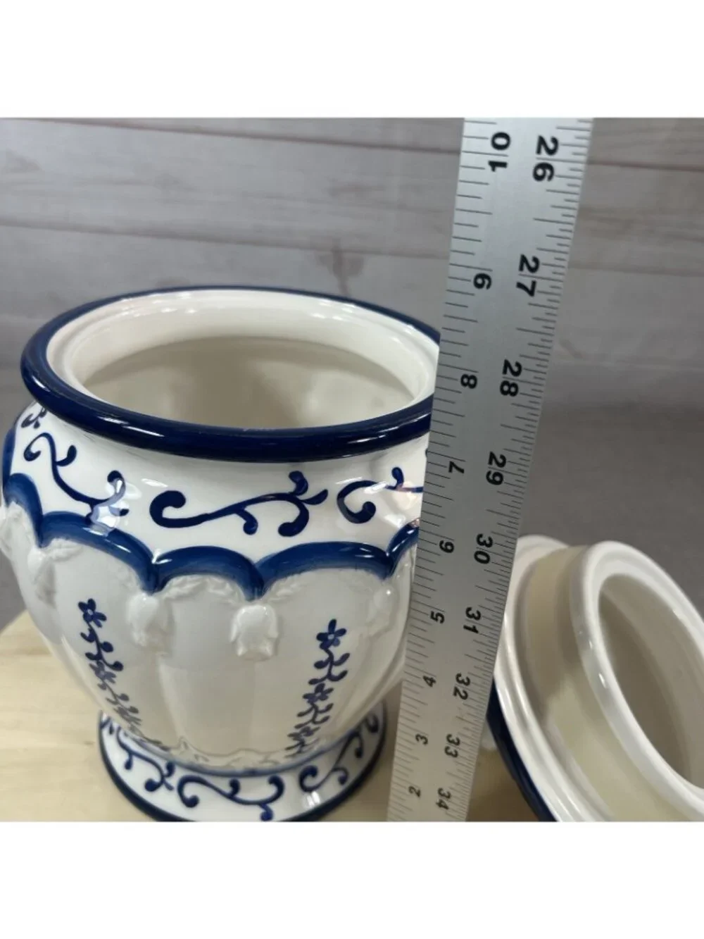 Heartfelt Kitchen Creations Blue & White Porcelain Lidded Ginger Jar Canister